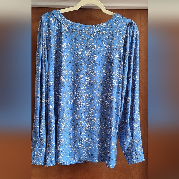 Blouse - Picture 1 of 2